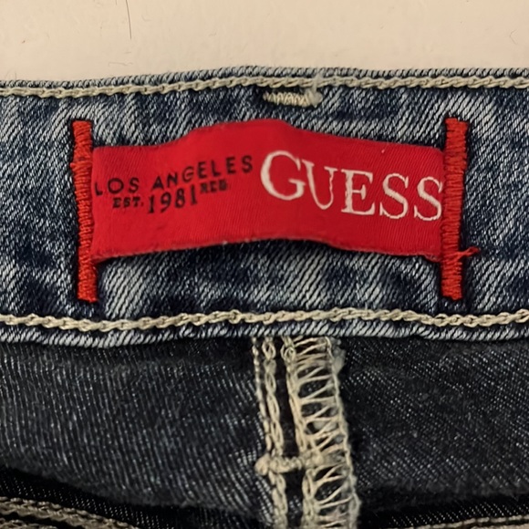 Guess Curvy Skinny Jeans - Picture 7 of 9